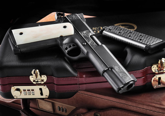 Nighthawk VIP Black Pistol, 45 ACP, 5 in Match Grade, Gold Bead/Heinie Slant Pro, DLC, 8 Rds