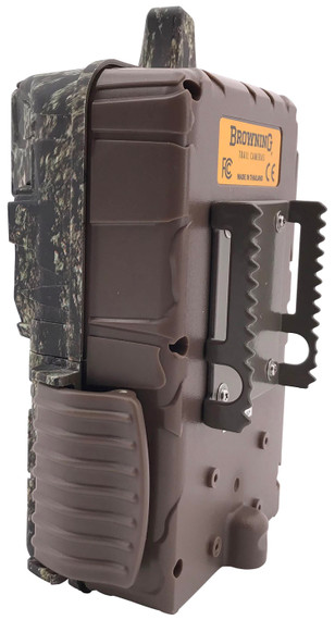 Browning Trail Cameras 4GRLDCP Defender Ridgeline Pro 22MP Resolution Invisible Flash SDXC Card Slot/Up to 512GB Memory
