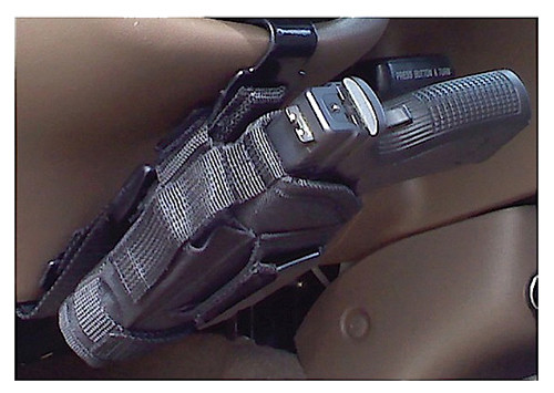 Gum Creek GCC-UVHHM-BLK Vehicle Handgun Mount Canvas/Metal Black