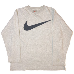 white vintage nike sweatshirt