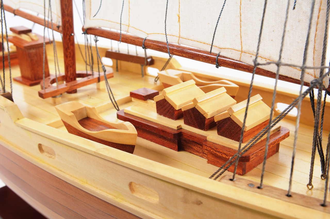 Bluenose II  Model Ship - Assembled -  with Optional Personalized Plaque