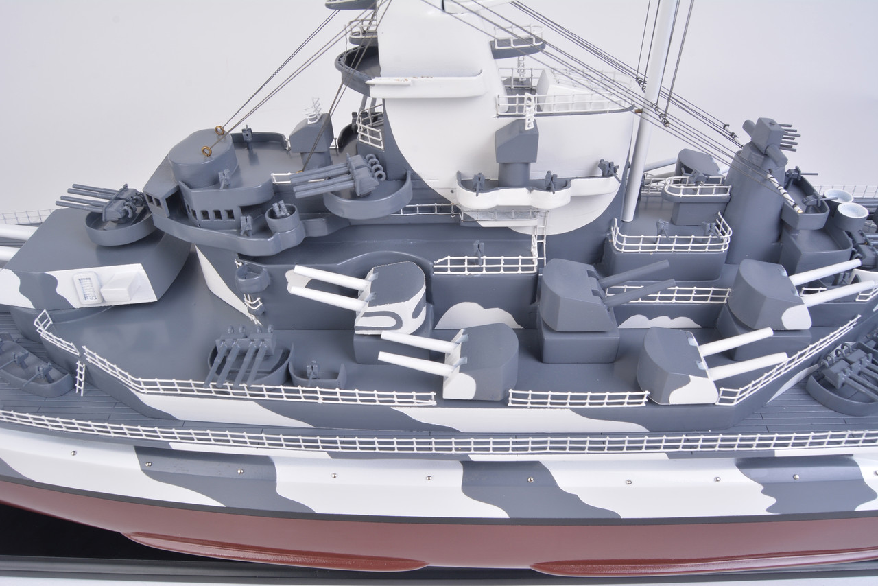 USS Alabama BB-60 Model Ship - 42.5" - Optional Personalized Plaque