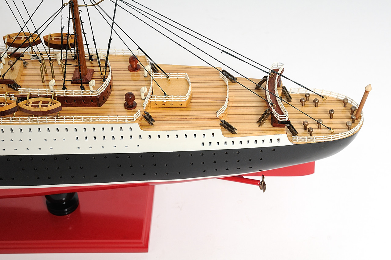 Queen Mary Model Ship - 40" Extra Large Edition