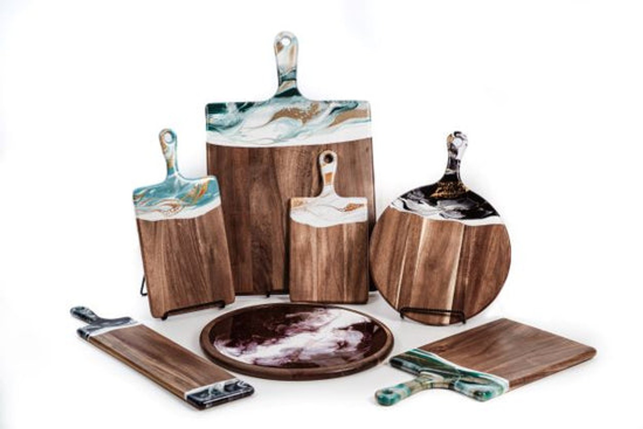 Acacia Cheese Board Complete Set (Pictured Color: Ocean Vibe)
Acacia Cheese Board - XL - Navy|White|Metallic (ACB-1524-NWM)