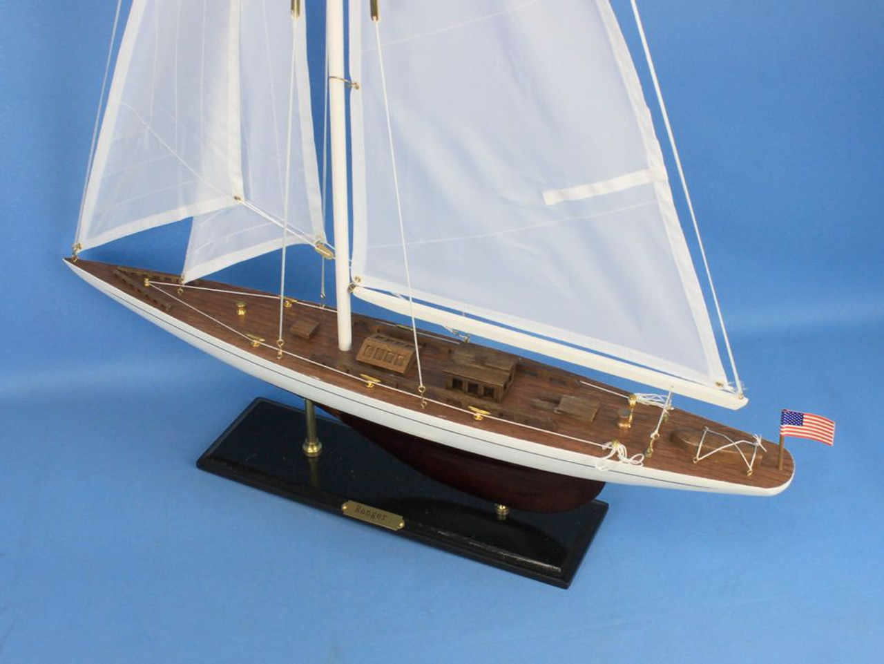 Ranger Model Sailboat America's Cup- 35"