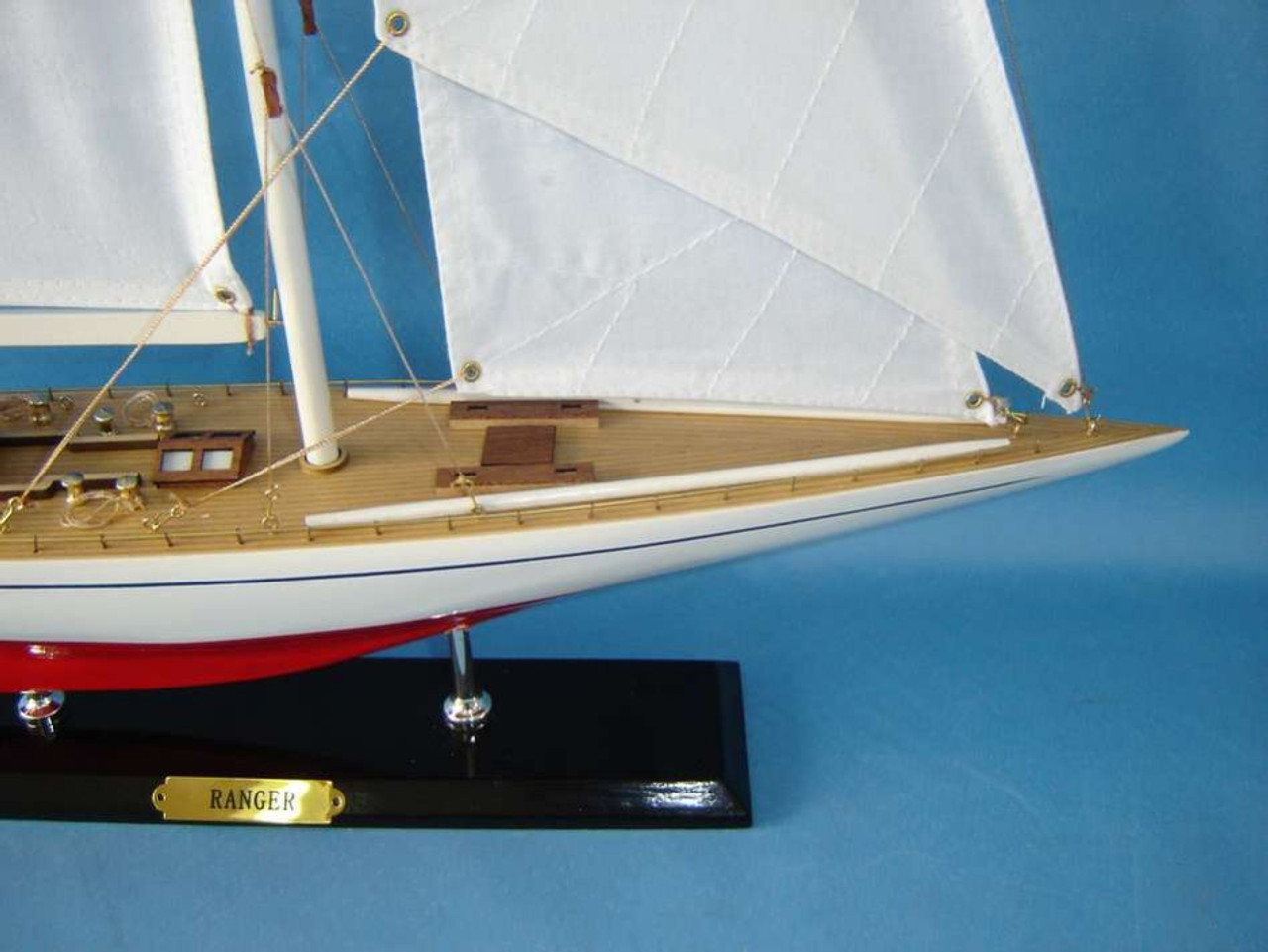 Ranger Model Sailboat America's Cup- 26"