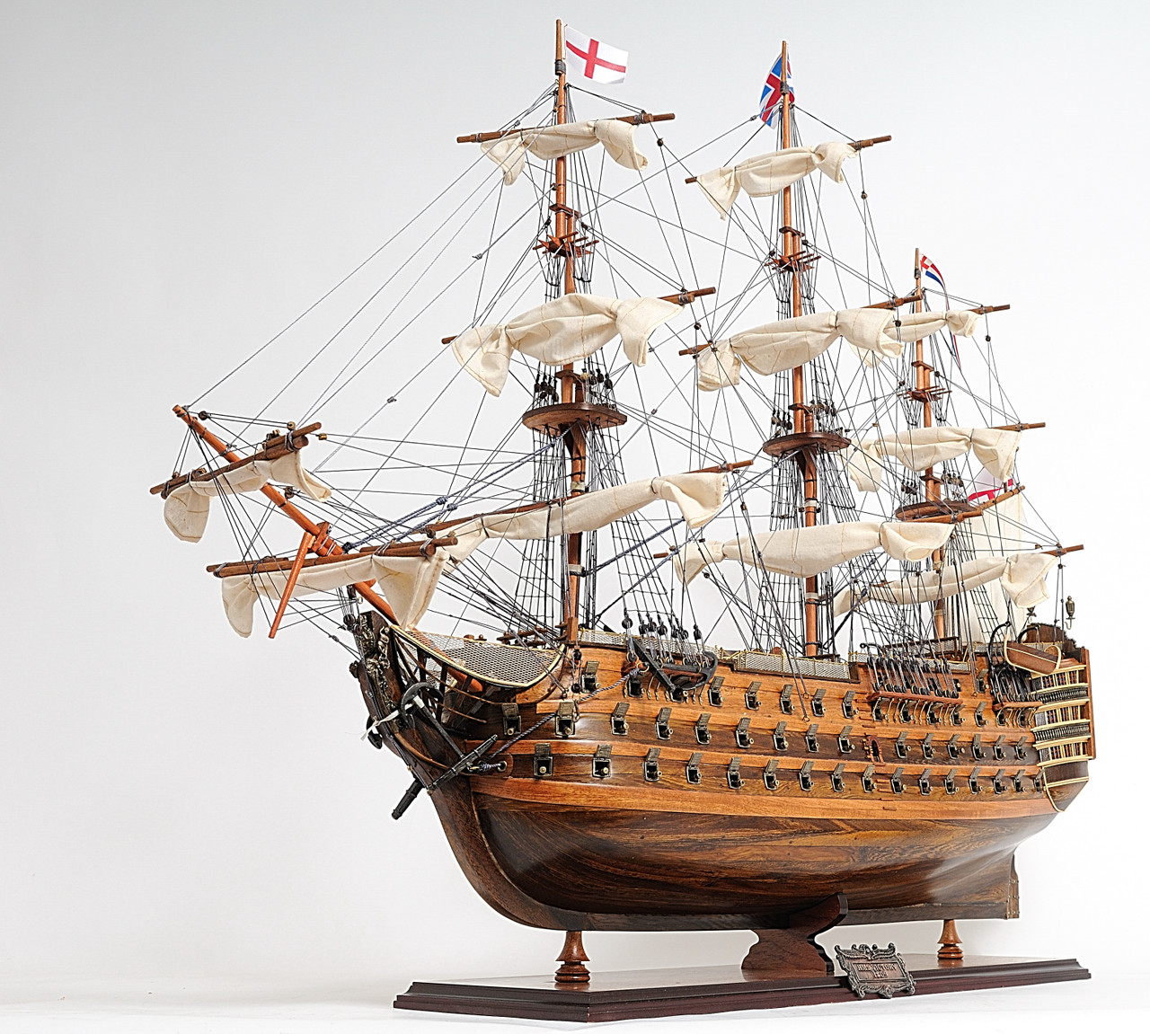 HMS Victory Model Ship - 27" Exclusive Edition