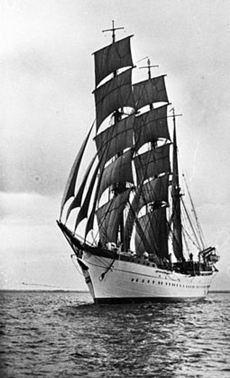 Under Sail in 1936- photo courtesy  of USCG.