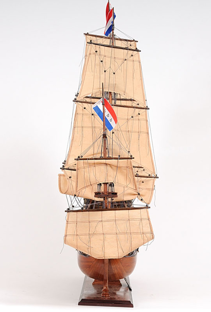 Friesland Model Ship - 26"