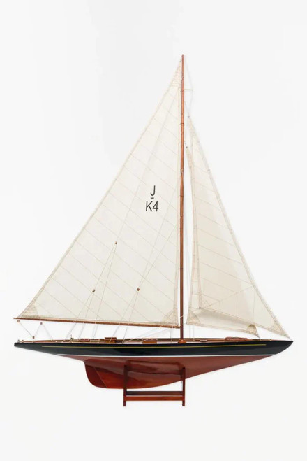 Endeavour Lux Model Sailboat - 21.5" Endeavour Lux Model Sailboat - 21.5"