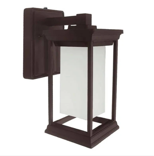 Porch & Entry Lighting