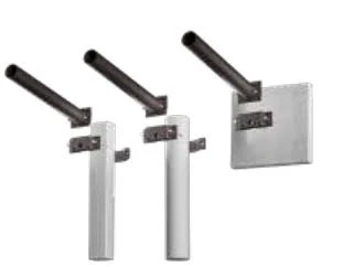 20in WALL AND POLE MOUNTING ARM FOR FLOOD LIGHTS WITH A SLIP FITTER