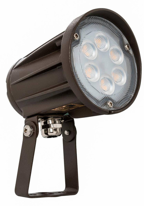 Westgate Manufacturing 15W, 1500LM, 3000K WW outdoor LED floodlight with 1/2 inch 트 for landscape or security lighting.