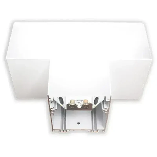 Westgate Manufacturing LED 2-3/4\" Superior Architectural Seamless Linear Corner Fixtures - SCX-T-30K, white corner LED lighting fixture for architectural applications.