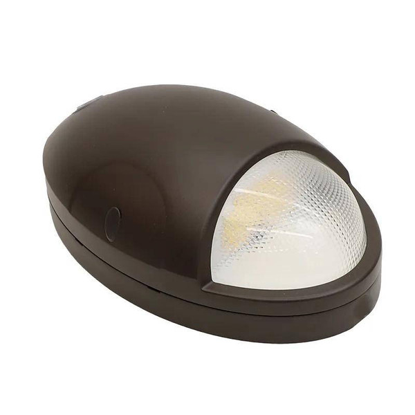 Westgate Manufacturing Modern Wall Pack with Photocell, 15W, 3000K/4000K/5000K, black wall-mounted outdoor light with a durable curved design and textured lens for enhanced illumination.