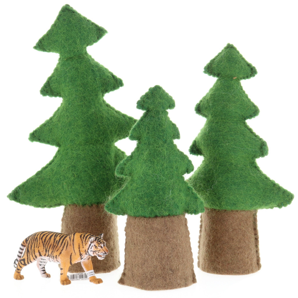 Papoose Pine Trees with Schleich Tiger (sold separately)