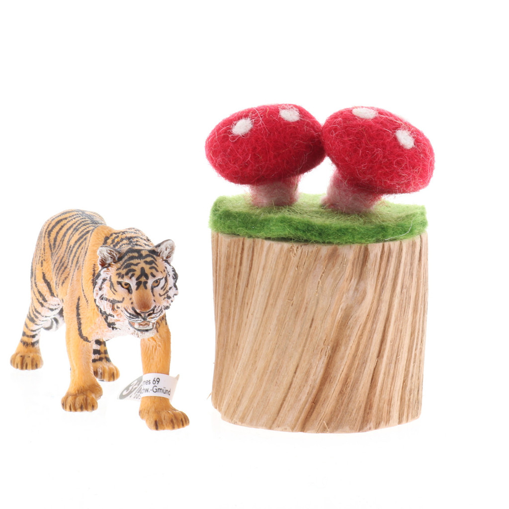 Papoose Toadstool Trunk with Schleich Tiger (sold separately)