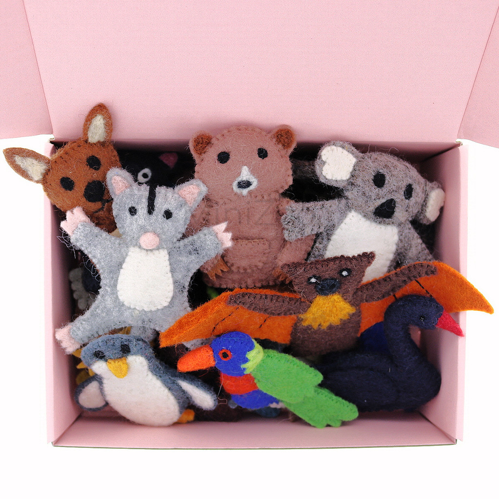 Tara Treasures Australiana Finger Puppets Set of 25 in box MiniZoo
