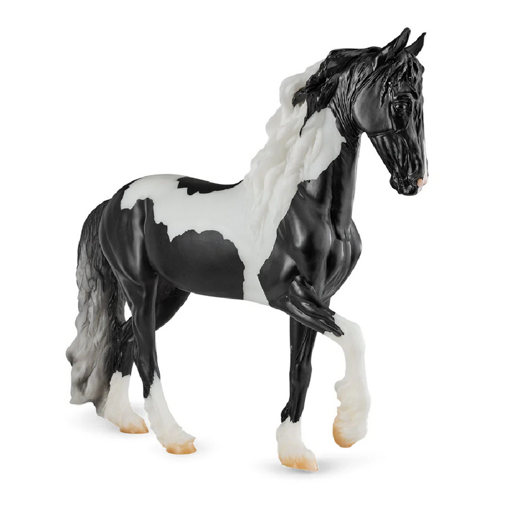 Breyer Traditional Battlefield Angel HP Ezra - Pinto Friesian Sporthorse