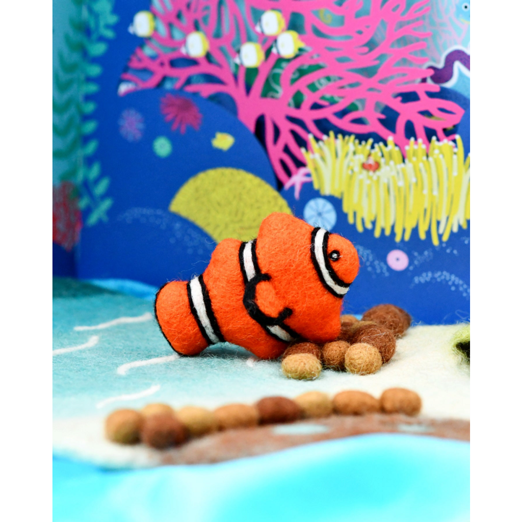 Tara Treasures Felt Clownfish Toy