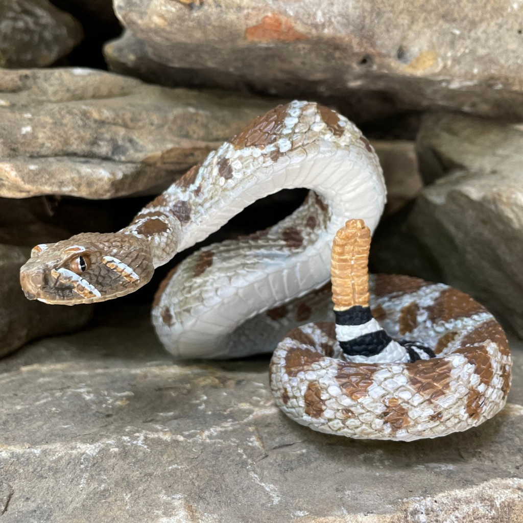Safari Ltd Western Diamondback Rattlesnake IC