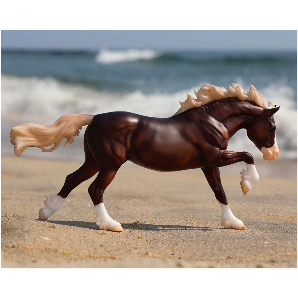 Breyer Traditional Surfer's Riptide Chincoteague Pony