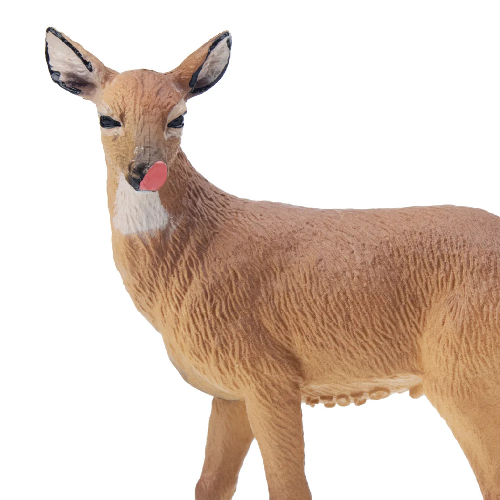 Toymany White Tailed Deer Small closeup details