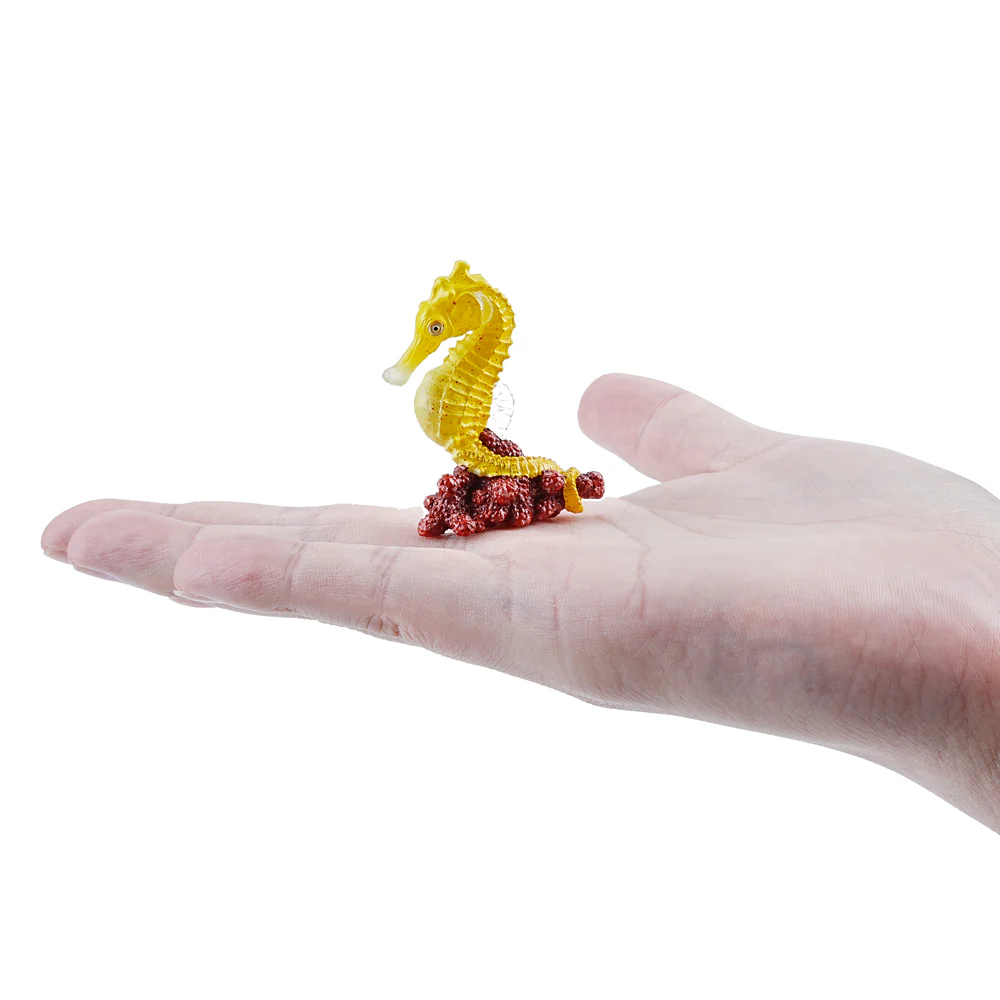 Toymany Seahorse toy figurine size in hand