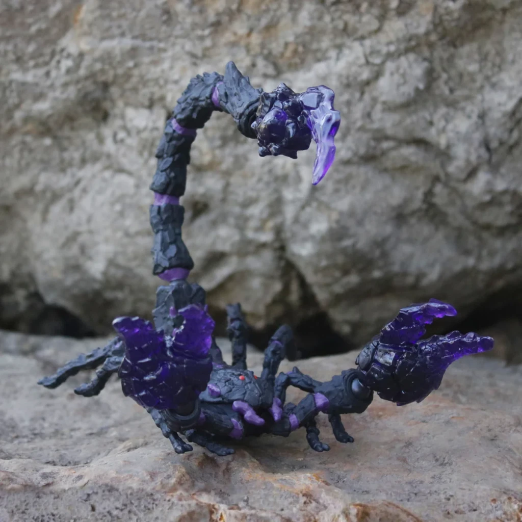 Schleich Shadow Scorpion lifestyle