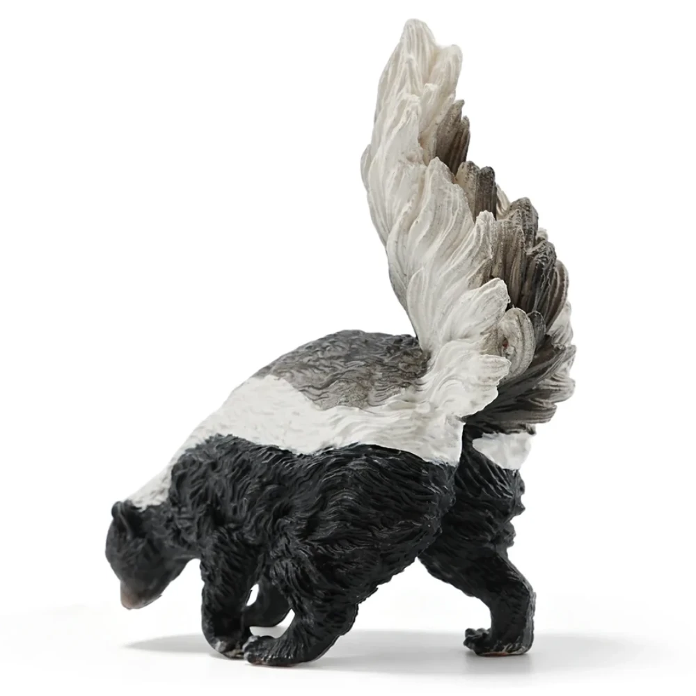 Toymany Striped Skunk figurine tail