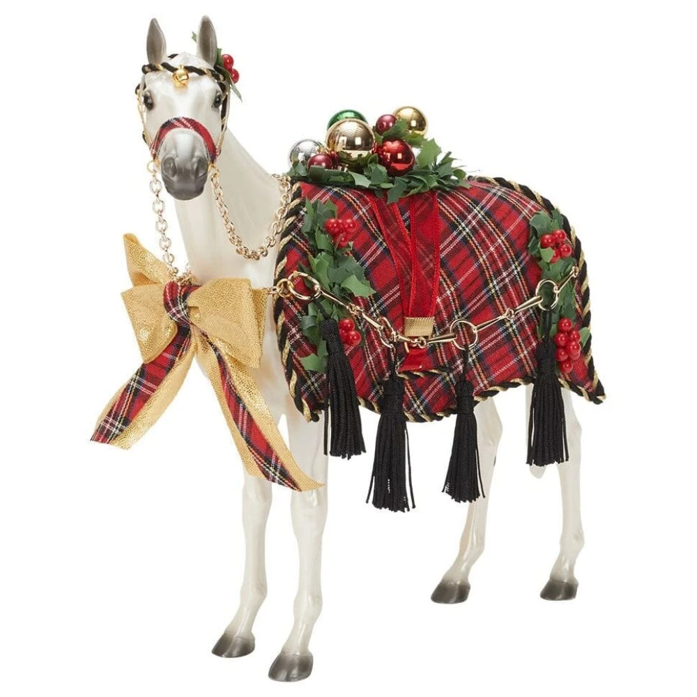 Breyer Traditional Holiday Horse 2026 Holiday Homecoming