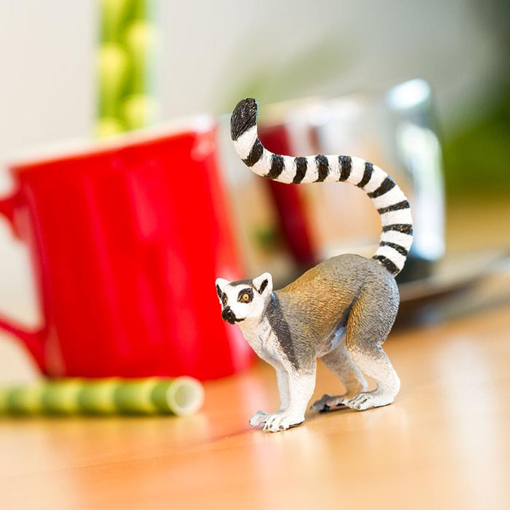 Safari Ltd Ring Tailed Lemur