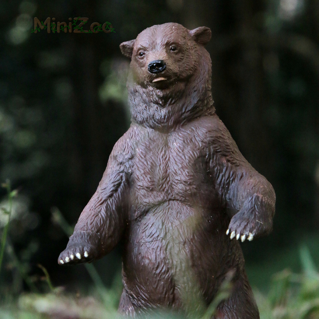 Papo Grizzly Bear