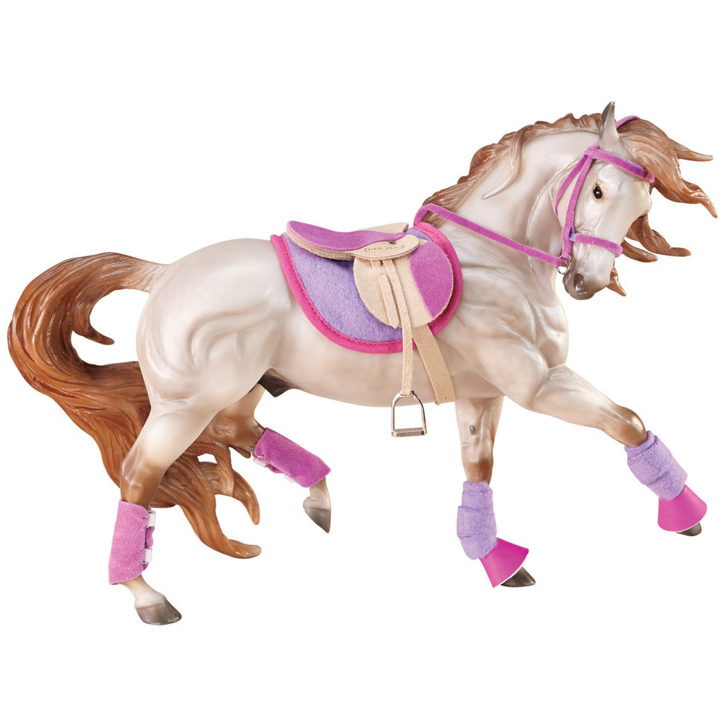 Breyer Hot Colours English Riding Set