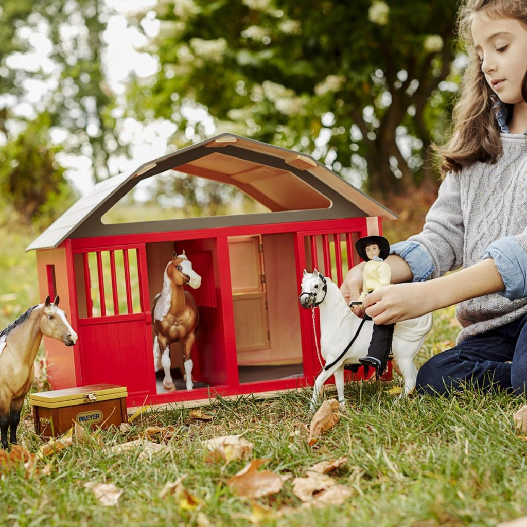 Breyer Red Two Stall Barn for Traditional Breyer Horses size with girl