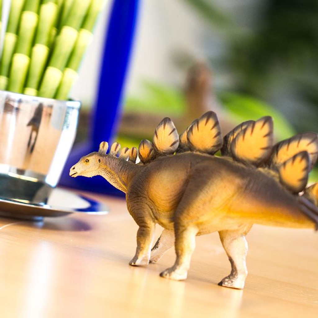 Safari Ltd Stegosaurus 2019