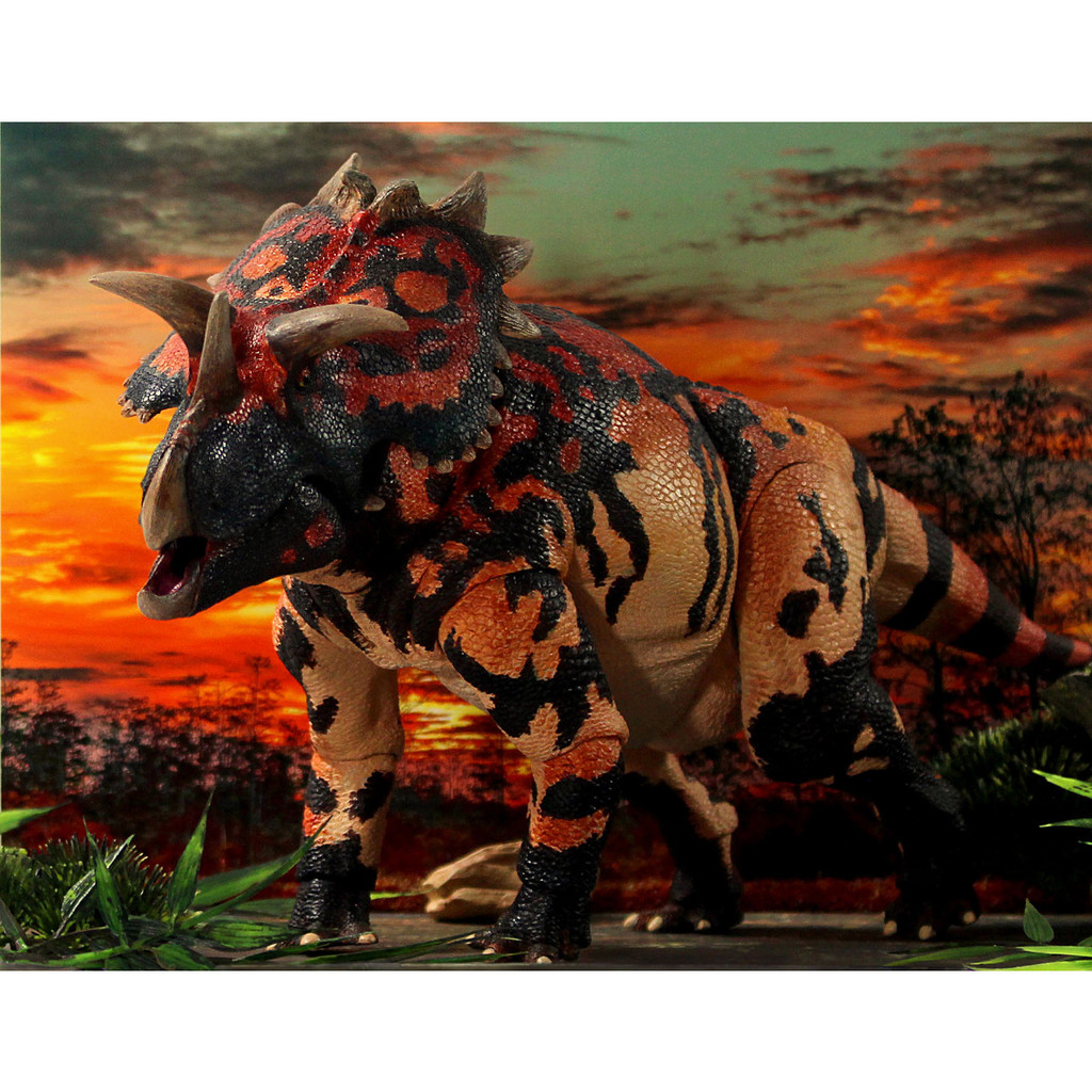 Creative Beast Studio Utahceratops Gettyi 1:18 Scale