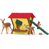 Schleich Feeding the Forest Animals