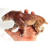 Creative Beast Studio Smilodon Populator Tan 1:12 Scale