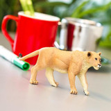 Safari Ltd Lioness