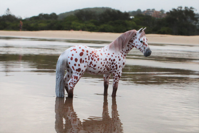 realistic animal figurines