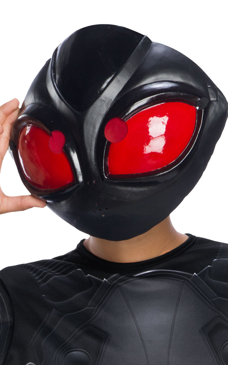 wear black manta costume