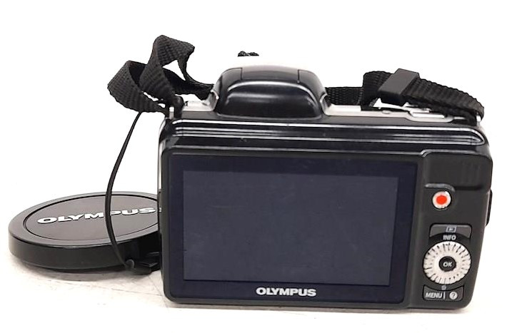 Olympus SP-815UZ 14.0MP Digital Camera