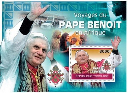 Togo - Pope Benedict XVI - Mint Stamp S/S - 20H-061