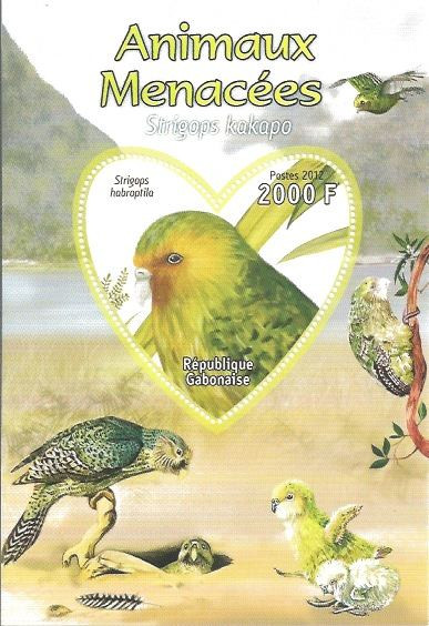 Gabon - Endangered Species - Parrot - Souvenir Sheet - 7F-067