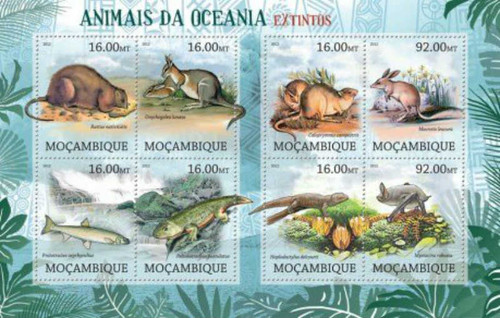 Mozambique - Extinct Animals of Oceania - 8 Stamp Sheet - 13A-1008