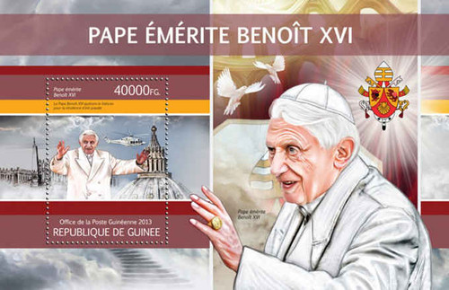 Guinea - Pope Benedict XVI - Mint Stamp Souvenir Sheet - 7B-2091