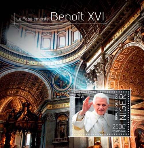 Niger-2013 Pope Benedict Emeritus XVI Mint Stamp Souvenir Sheet 14A-293