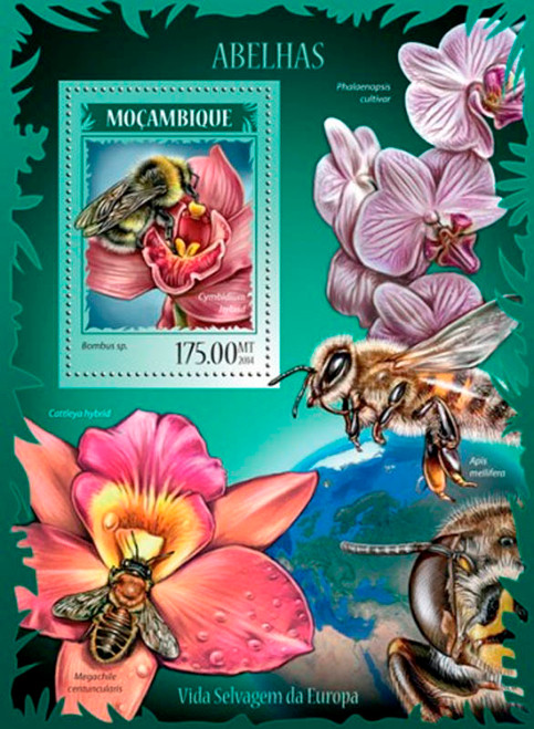 Mozambique 2014 Bees on Stamps MNH  Stamp Souvenir Sheet 13A-1508