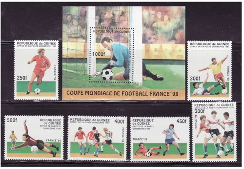 Guinea - World Cup Soccer - 6 Stamps Set & S/S - 1382-8